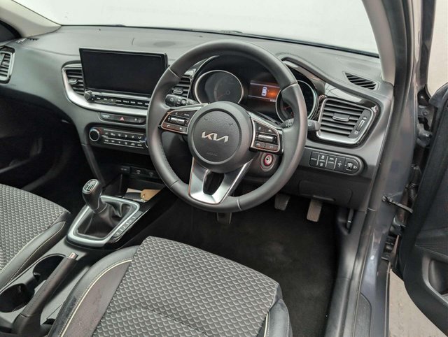 USED 2022 72 KIA CEED 1.5 Ceed 3 ISG 5dr CLICK+COLLECT / HOME DELIVERY