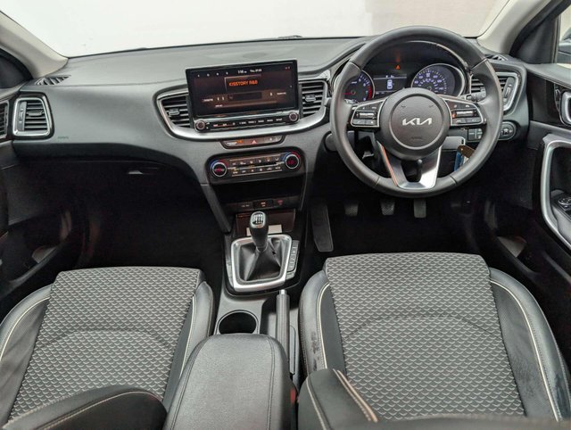 USED 2022 72 KIA CEED 1.5 Ceed 3 ISG 5dr CLICK+COLLECT / HOME DELIVERY