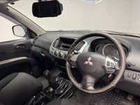 USED 2015 15 MITSUBISHI L200 2.5 DI-D Challenger Pickup Double Cab 4dr Diesel Manual 4WD Euro 5 (LB) (175 ps) REVERSE CAMERA | NO VAT