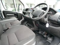USED 2021 71 PEUGEOT BOXER 335 2.2 BLUEHDI 140 BHP L3 LONG LUTON ( TAIL-LIFT ) 1 OWNER | AIR CON | JC PAYNE | TAIL-LIFT