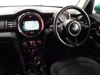 USED 2020 20 MINI HATCH 1.5 One Classic Hatchback 5dr Petrol Steptronic Euro 6 (s/s) (102 ps) SAT NAV-APPLE CARPLAY-DAB