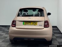 USED 2022 22 FIAT 500E 42kWh Icon Hatchback 3dr Electric Auto (118 ps) 1 Owner From New / Sat Nav / Cruise Control / ISOFIX / Bluetooth / DAB