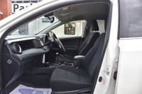 USED 2015 65 TOYOTA RAV4 2.0 D-4D Business Edition SUV 5dr Diesel Manual Euro 6 (s/s) (143 ps) Full Service History | ULEZ Free | Reversing Camera | Satellite Navigation | Park Assist | MOT Valid (13/01/2027)