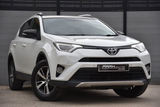View our Toyota Rav4 2.0 D-4D Business Edition SUV 5dr Diesel Manual Euro 6 (s/s) (143 ps)