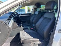 USED 2015 64 VOLKSWAGEN PASSAT 2.0 TDI BlueMotion Tech GT Estate 5dr Diesel Manual Euro 6 (s/s) (150 ps) 