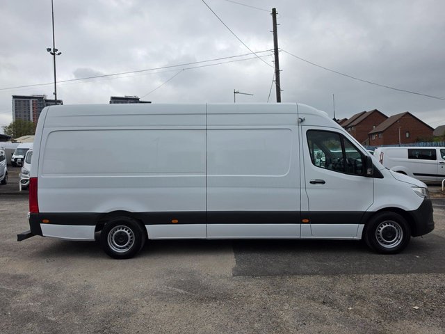 View our MERCEDES-BENZ SPRINTER