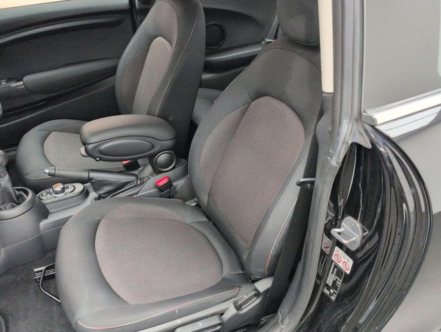USED 2019 69 MINI HATCH 1.5 Cooper Classic 3dr CLICK+COLLECT / HOME DELIVERY