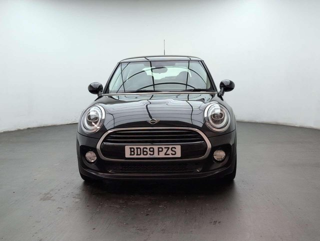 USED 2019 69 MINI HATCH 1.5 Cooper Classic 3dr CLICK+COLLECT / HOME DELIVERY
