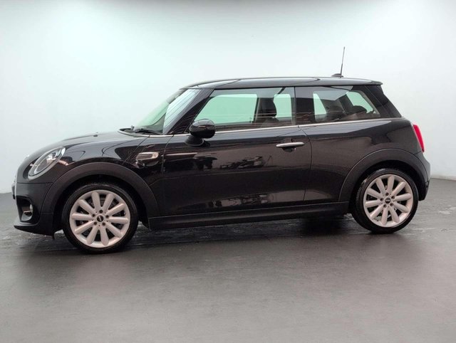 USED 2019 69 MINI HATCH 1.5 Cooper Classic 3dr CLICK+COLLECT / HOME DELIVERY