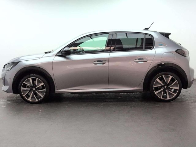 USED 2022 22 PEUGEOT 208 208 GT Premium EV 5dr CLICK+COLLECT / HOME DELIVERY