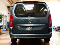 USED 2025 74 VAUXHALL Combo Life Electric 52kWh Design XL MPV 5dr Electric Auto (7.4kW Charger) (136 ps) 7 SEATS CARPLAY CRUISE CONTROL PARKING SENSORS 1 OWNER SERVICE HISTORY WARRANTY