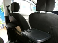 USED 2025 74 VAUXHALL Combo Life Electric 52kWh Design XL MPV 5dr Electric Auto (7.4kW Charger) (136 ps) 7 SEATS CARPLAY CRUISE CONTROL PARKING SENSORS 1 OWNER SERVICE HISTORY WARRANTY