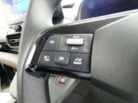USED 2025 74 VAUXHALL Combo Life Electric 52kWh Design XL MPV 5dr Electric Auto (7.4kW Charger) (136 ps) 7 SEATS CARPLAY CRUISE CONTROL PARKING SENSORS 1 OWNER SERVICE HISTORY WARRANTY
