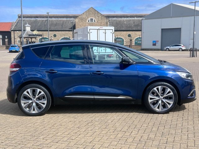 View our RENAULT SCENIC