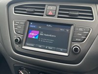 USED 2018 68 HYUNDAI I20 1.2 SE Launch Edition Hatchback 5dr Petrol Manual Euro 6 (s/s) (84 ps) 3 OWNER SERVICE HISTORY