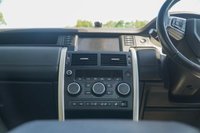 USED 2015 65 LAND ROVER DISCOVERY SPORT 2.0 TD4 SE Tech SUV 5dr Diesel Auto 4WD Euro 6 (s/s) (180 ps) 