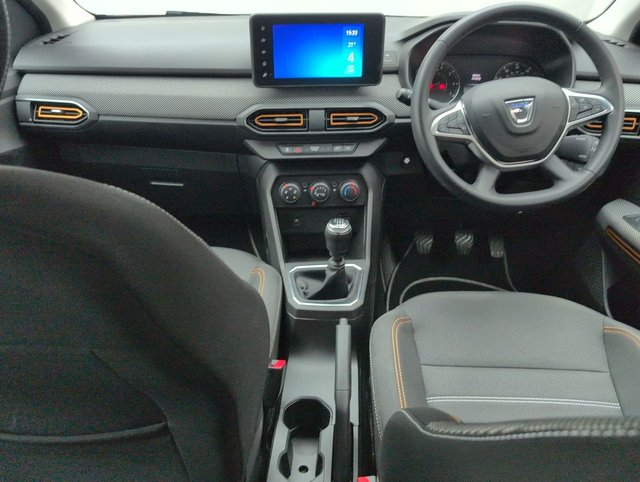 USED 2022 22 DACIA SANDERO 1.0 Sandero Stepway Comfort TCe 5dr CLICK+COLLECT / HOME DELIVERY