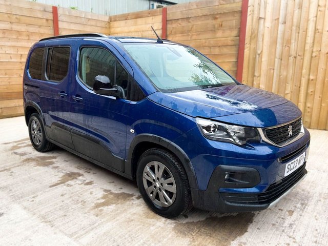 View our PEUGEOT RIFTER