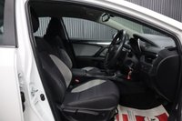 USED 2017 17 TOYOTA AVENSIS 1.6 D-4D Business Edition Saloon 4dr Diesel Manual Euro 6 (s/s) (112 bhp) FULL SERVICE HISTORY / SAT NAV / FINANCE AVAILABLE