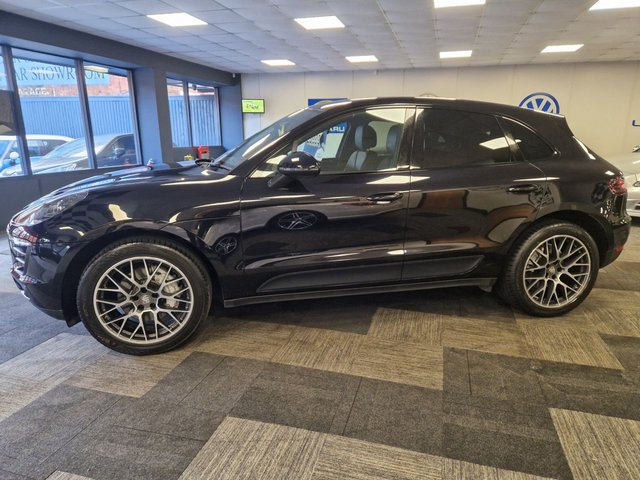 View our PORSCHE MACAN