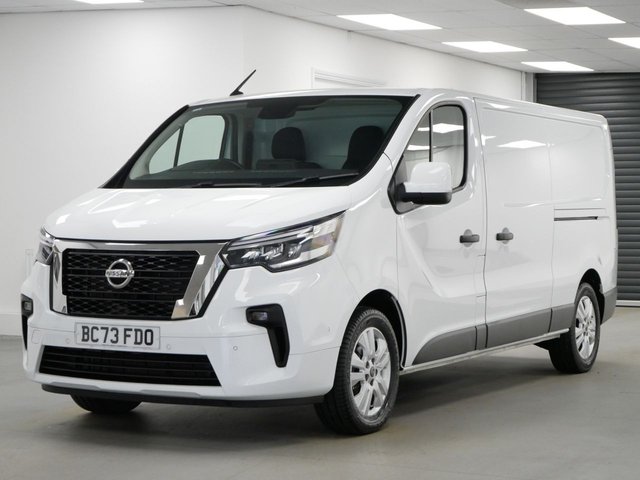 View our Nissan Primastar LL30 2.0 DCI 110 BHP L2 LONG TEKNA EDITION