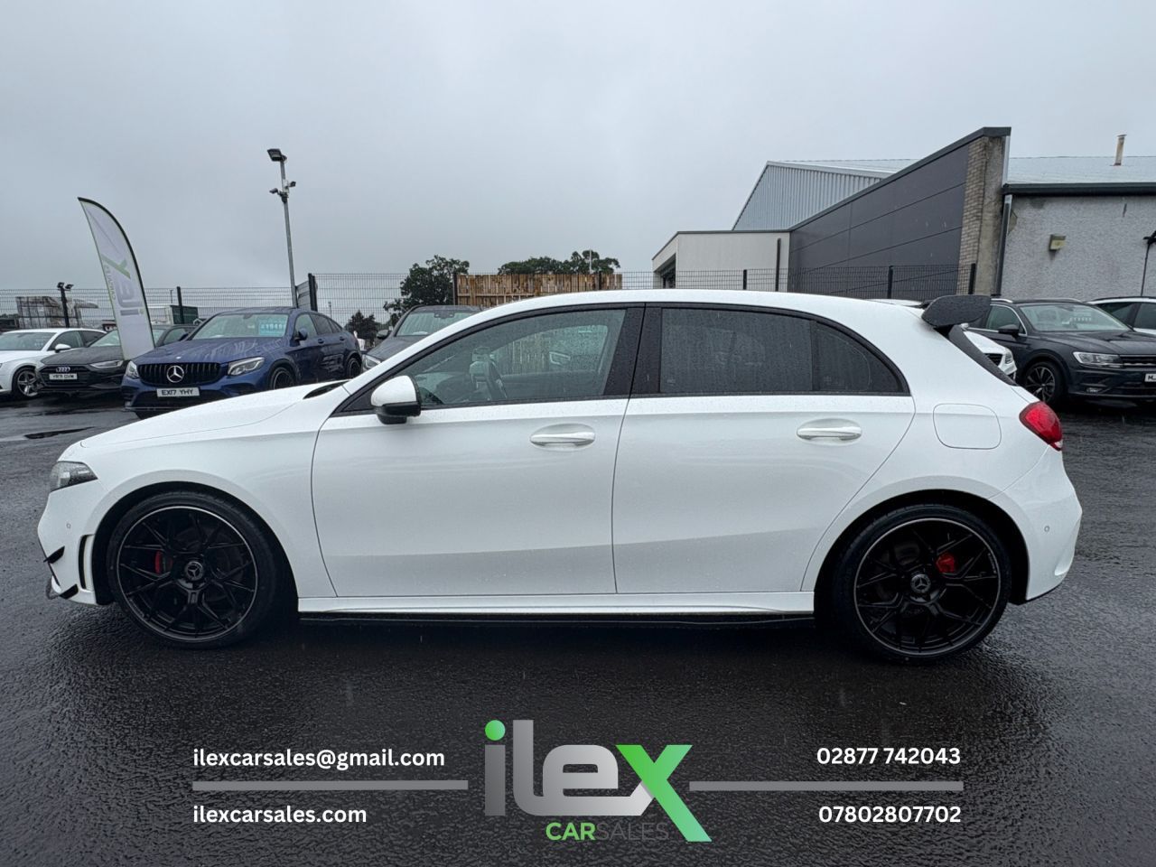 2018 MERCEDES A-CLASS 1.5 A180d AMG Line (Executive) Hatchback 5dr Diesel 7G-DCT Euro 6 (s/s) (11 - vehicle photo 7 for sale on PureCar