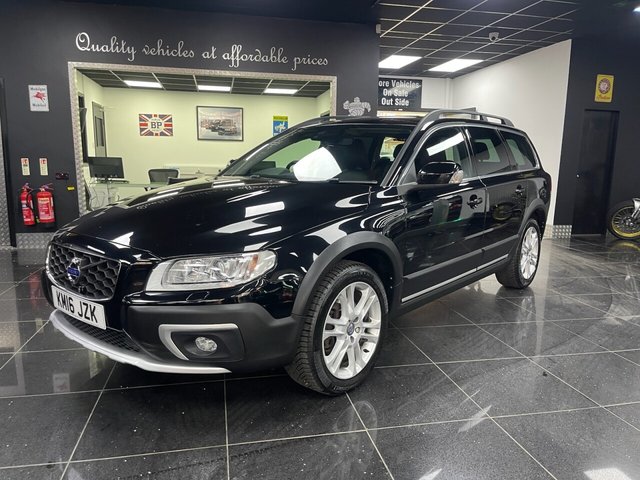 2016 16 Volvo Xc70 2.4 D5 SE Lux Estate 5dr Diesel Auto AWD Euro 6 (s/s) (220 ps)