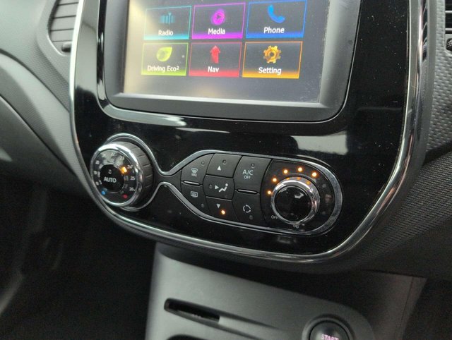 USED 2016 16 RENAULT CAPTUR 1.5 Captur Dynamique Nav dCi 5dr CLICK & COLLECT/ HOME DELIVERY