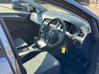 USED 2017 17 VOLKSWAGEN GOLF 1.6 TDI BlueMotion Tech S Estate 5dr Diesel Manual Euro 6 (s/s) (90 ps) 