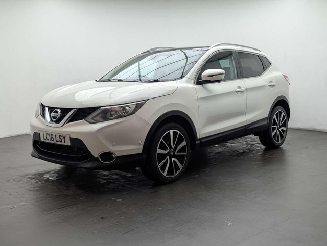 USED 2016 16 NISSAN QASHQAI 1.2 Qashqai Tekna DiG-T CVT 5dr CLICK+COLLECT / HOME DELIVERY