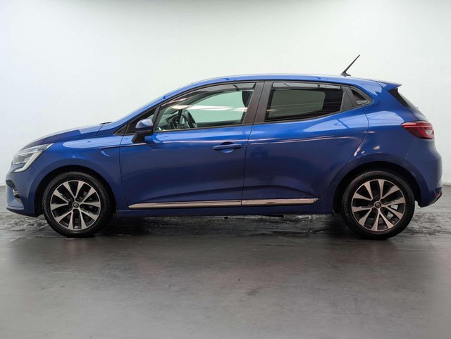 USED 2019 69 RENAULT CLIO 1.0 Clio Iconic TCe 5dr CLICK+COLLECT / HOME DELIVERY