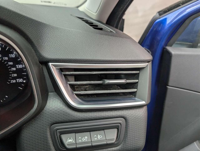 USED 2019 69 RENAULT CLIO 1.0 Clio Iconic TCe 5dr CLICK+COLLECT / HOME DELIVERY