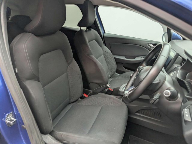 USED 2019 69 RENAULT CLIO 1.0 Clio Iconic TCe 5dr CLICK+COLLECT / HOME DELIVERY