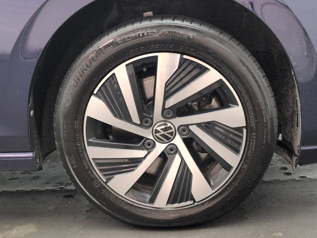 USED 2022 22 VOLKSWAGEN GOLF 1.4 Golf Style TSi E-Hybrid Semi-Auto 5dr CLICK+COLLECT / HOME DELIVERY