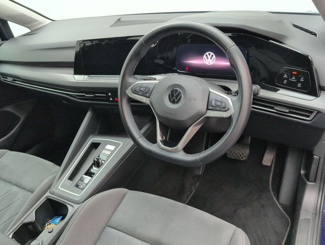 USED 2022 22 VOLKSWAGEN GOLF 1.4 Golf Style TSi E-Hybrid Semi-Auto 5dr CLICK+COLLECT / HOME DELIVERY