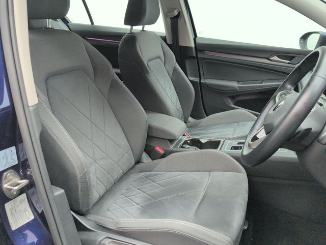 USED 2022 22 VOLKSWAGEN GOLF 1.4 Golf Style TSi E-Hybrid Semi-Auto 5dr CLICK+COLLECT / HOME DELIVERY