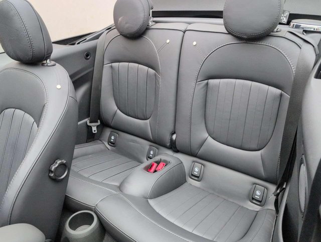 USED 2022 72 MINI CONVERTIBLE 1.5 Cooper Exclusive Auto 2dr CLICK+COLLECT / HOME DELIVERY