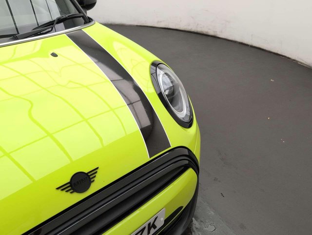 USED 2022 72 MINI CONVERTIBLE 1.5 Cooper Exclusive Auto 2dr CLICK+COLLECT / HOME DELIVERY