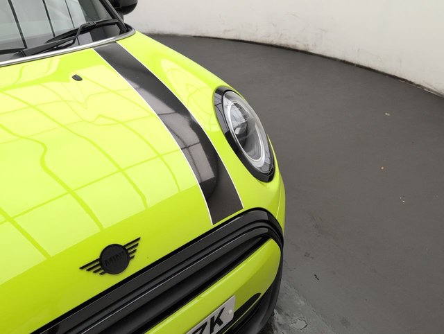 USED 2022 72 MINI CONVERTIBLE 1.5 Cooper Exclusive Auto 2dr CLICK+COLLECT / HOME DELIVERY