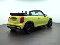 USED 2022 72 MINI CONVERTIBLE 1.5 Cooper Exclusive Auto 2dr CLICK+COLLECT / HOME DELIVERY