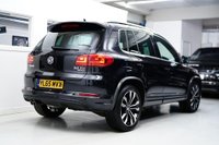 USED 2016 65 VOLKSWAGEN TIGUAN 2.0 TDI BlueMotion Tech R-Line Edition DSG 4WD Euro 6 (s/s) 5dr PAN ROOF | LEATHER | NAV |19s
