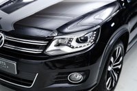 USED 2016 65 VOLKSWAGEN TIGUAN 2.0 TDI BlueMotion Tech R-Line Edition DSG 4WD Euro 6 (s/s) 5dr PAN ROOF | LEATHER | NAV |19s