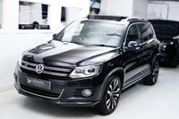 USED 2016 65 VOLKSWAGEN TIGUAN 2.0 TDI BlueMotion Tech R-Line Edition DSG 4WD Euro 6 (s/s) 5dr PAN ROOF | LEATHER | NAV |19s