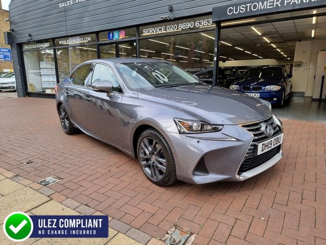 2019 Lexus IS