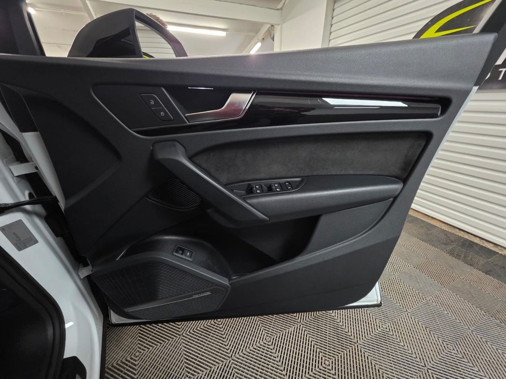USED 2020 AUDI Q5 2.0 TDI 40 Black Edition SUV 5dr Diesel S Tronic quattro Euro 6 (s/s) (190 ps) Cruise Control - SatNav!