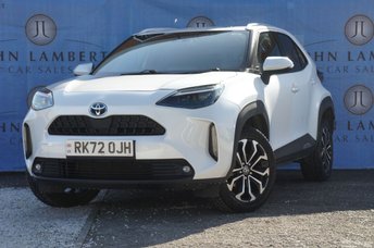 2022 TOYOTA YARIS CROSS