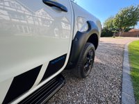 USED 2021 21 NISSAN NAVARA 2.3 dCi N-Guard Pickup Double Cab 4dr Diesel Manual 4WD Euro 6 (s/s) (190 ps) # PEARL WHITE # NO VAT #