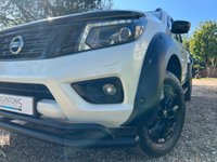 USED 2021 21 NISSAN NAVARA 2.3 dCi N-Guard Pickup Double Cab 4dr Diesel Manual 4WD Euro 6 (s/s) (190 ps) # PEARL WHITE # NO VAT #