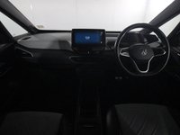 USED 2023 72 VOLKSWAGEN ID.3 Pro Performance 58kWh Family Hatchback 5dr Electric Auto (204 ps) 