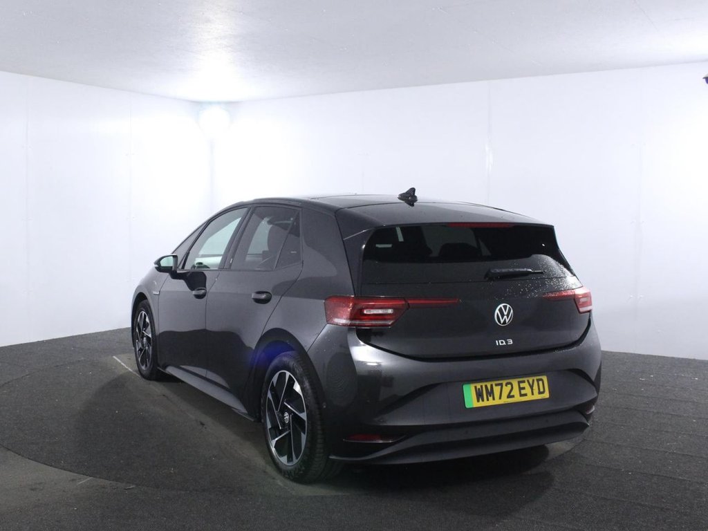 USED 2023 72 VOLKSWAGEN ID.3 Pro Performance 58kWh Family Hatchback 5dr Electric Auto (204 ps) 